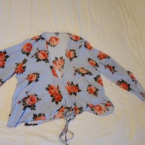 Floral‎ Charlotte Russe flared wrap
